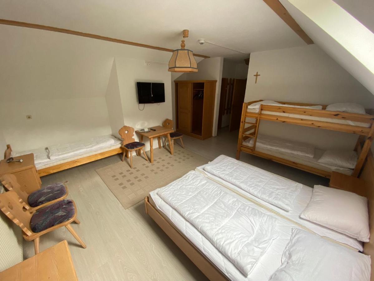Waldschloessl Gasthof St. Lorenzen ob Murau Exterior foto